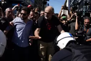 Tras los incidentes, los manifestantes lograron llegar a la Plaza de Mayo