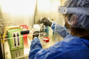 Certificaron las cabinas de Bioseguridad del Laboratorio Central