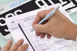 Segn el DNU: Cules son los documentos obligatorios para circular con un vehculo?