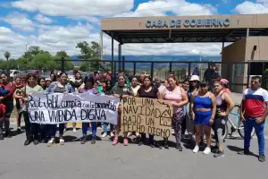 El MST reclama por viviendas en el CAPE