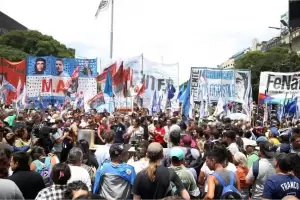 Estatales y organizaciones sociales se movilizarn contra el DNU