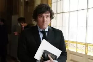 Milei enviar una Ley mnibus al Congreso con todas las reformas