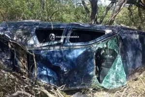 Una mujer result herida tas un violento vuelco en Pacln