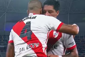 Enzo Prez jug su ltimo partido en River y tuvo un gesto escandaloso con Martn Demichelis