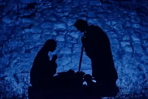 A qu hora naci el Nio Jess en la noche de Navidad?