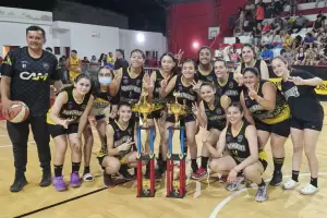 Montmartre sigue celebrando: el equipo femenino cerr la temporada 2023 con broche de oro