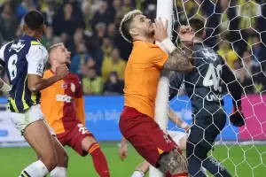 As le qued la cara a Mauro Icardi despus de un golpe impactante