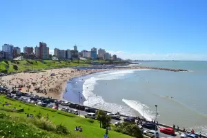 Qu valores se manejan para vacacionar en Mar del Plata la primera quincena de enero