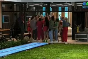 As� fue el brindis navide�o en la casa de Gran Hermano