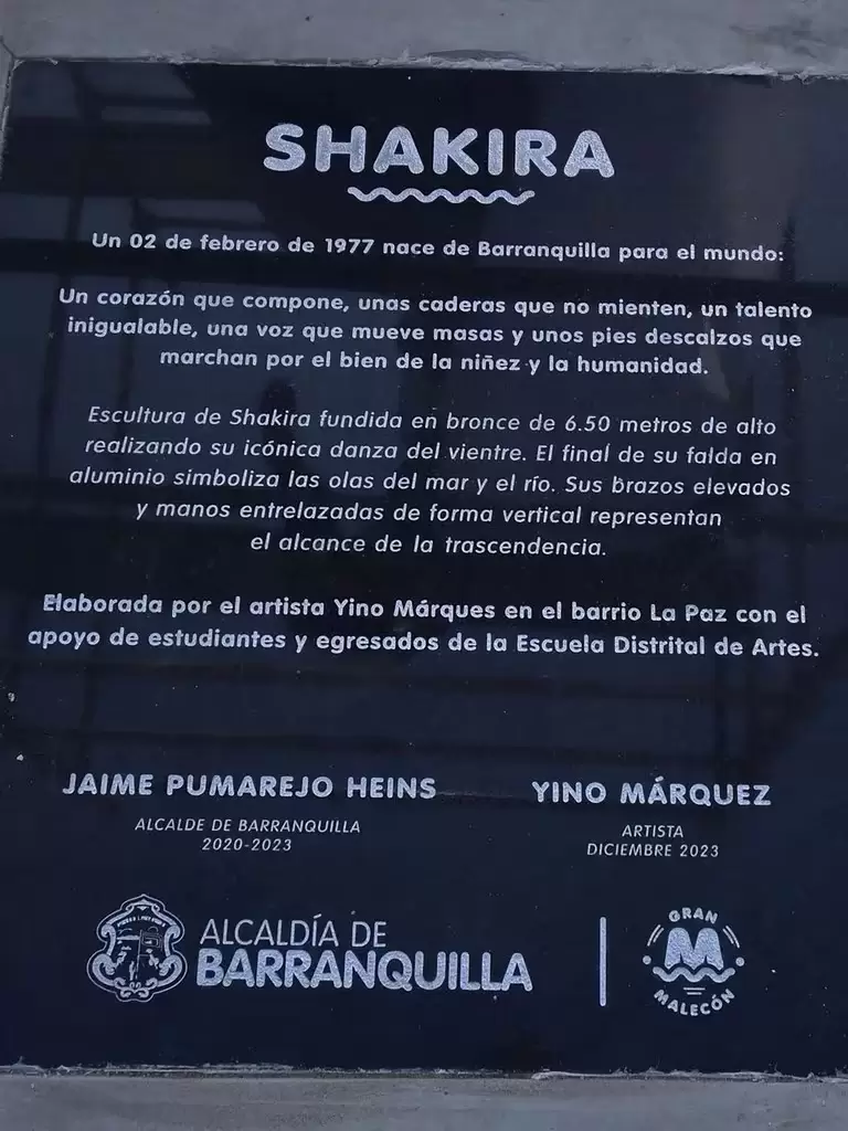 Shakira homenaje