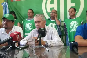 ATE y la CCC contra el DNU: "Implica un retroceso para los derechos de los trabajadores"