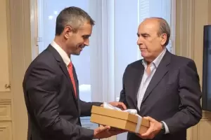 El Gobierno envi al Congreso la Ley mnibus y el paquete de reformas del Estado