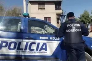 Detuvieron a un polic�a por matar a un ladr�n que le rob� una garrafa de su casa