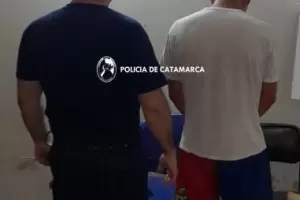 Aprehendieron a un hombre por intento de robo en una escuela