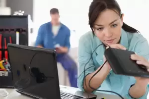 Cul es el lugar ideal de la casa para poner el router del WiFi y mejorar la seal de Internet