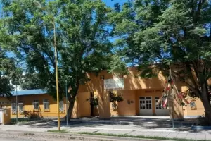 Robo y vandalismo en dos escuelas en Capital y Chumbicha