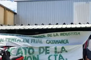 Trabajadores de la empresa Camino S.A reclaman falta de pagos