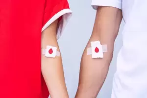 "Todos llevamos un hroe en la sangre", campaa para la donacin de sangre