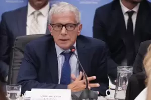 Ley mnibus: Tras el reclamo de la oposicin, el Gobierno asegur que Caputo y Posse estarn presentes los prximos das