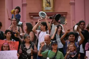 Catamarca se sum al "Cacerolazo Cultural" contra el desfinanciamiento de entes culturales