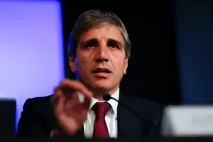 Caputo asegur que el FMI est abierto a un nuevo prstamo, pero que el Gobierno lo descart por ahora