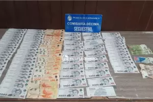Secuestran importante suma de dinero en efectivo y arrestan a un joven