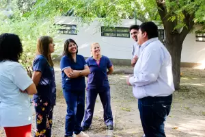 Diputados visitaron el rea de Salud Mental del "San Juan Bautista"