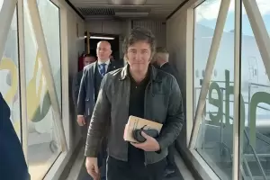 Milei regres de Davos con el foco puesto en la batalla por la Ley mnibus