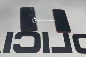 Intent robar dos celulares y  lo detuvieron