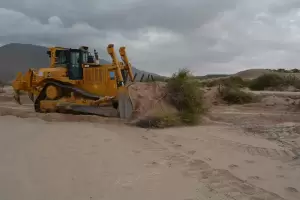 Trabajan para restablecer el servicio elctrico a las Termas de Fiambal