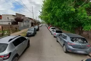Un polica mat de un tiro en la cabeza a un motochorro que quiso robarle