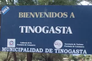 Una camioneta se estrell contra una casa en Tinogasta