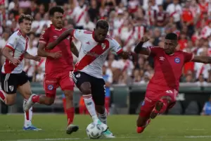 River y Argentinos Jrs. empataron en el debut por la Copa de la Liga