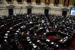 Ley �mnibus: anuncian un cuarto intermedio, retomar�n el debate durante la ma�ana