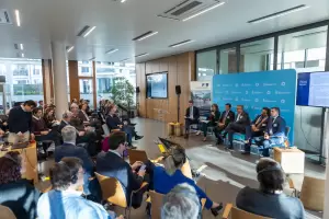 Jalil mantuvo reuniones con empresarios alemanes