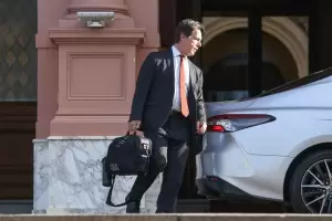 Posse expone en el Senado en medio de las negociaciones por la Ley mnibus