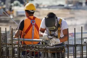 El PBI descendi 1,6% en el ao 2023 y la economa cerr el ao con recesin