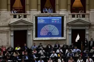 Ley mnibus: El oficialismo es optimista sobre el debate, pero no define cuando la enviar al congreso
