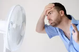 El truco infalible que pods usar para enfriar la casa sin usar aire acondicionado