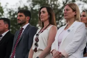 Villarruel sum una foto con Pullaro en plena puja con los gobernadores por la Ley mnibus