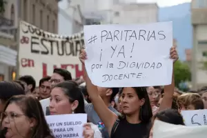 La Intersindical docente va al paro y no iniciara las clases tras el receso invernal