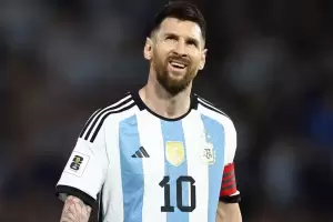 Gira por EEUU: Scaloni tuvo que convocar a un futbolista de urgencia por la baja de Messi