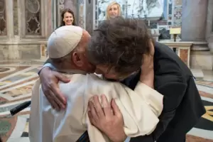 El dilogo privado entre el Papa Francisco y Javier en el Vaticano: "Recen por m, yo lo hago por ustedes"