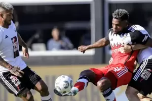 River derrot 3-0 a Deportivo Riestra y escal a la cima del Grupo A de la Copa de la Liga