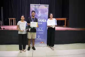 Artesanos catamarque�os fueron premiados en la Fiesta Nacional de la Artesan�a de Col�n