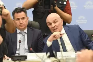 En medio del conflicto con los gobernadores, Espert acus que "en las provincias estn la mayor cantidad de oquis"