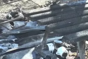 Quemaron las pertenencias de una familia que vive en situacin de calle