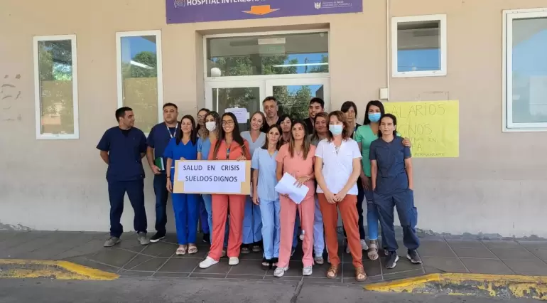 pediatras del Hospital de Nios reclaman salarios dignos