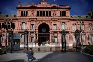 Supervit fiscal y financiero: dnde se hizo el recorte de gastos y por qu advierten que es polticamente insostenible