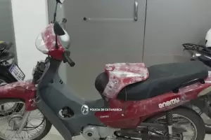 Policas recuperaron una motocicleta sustrada